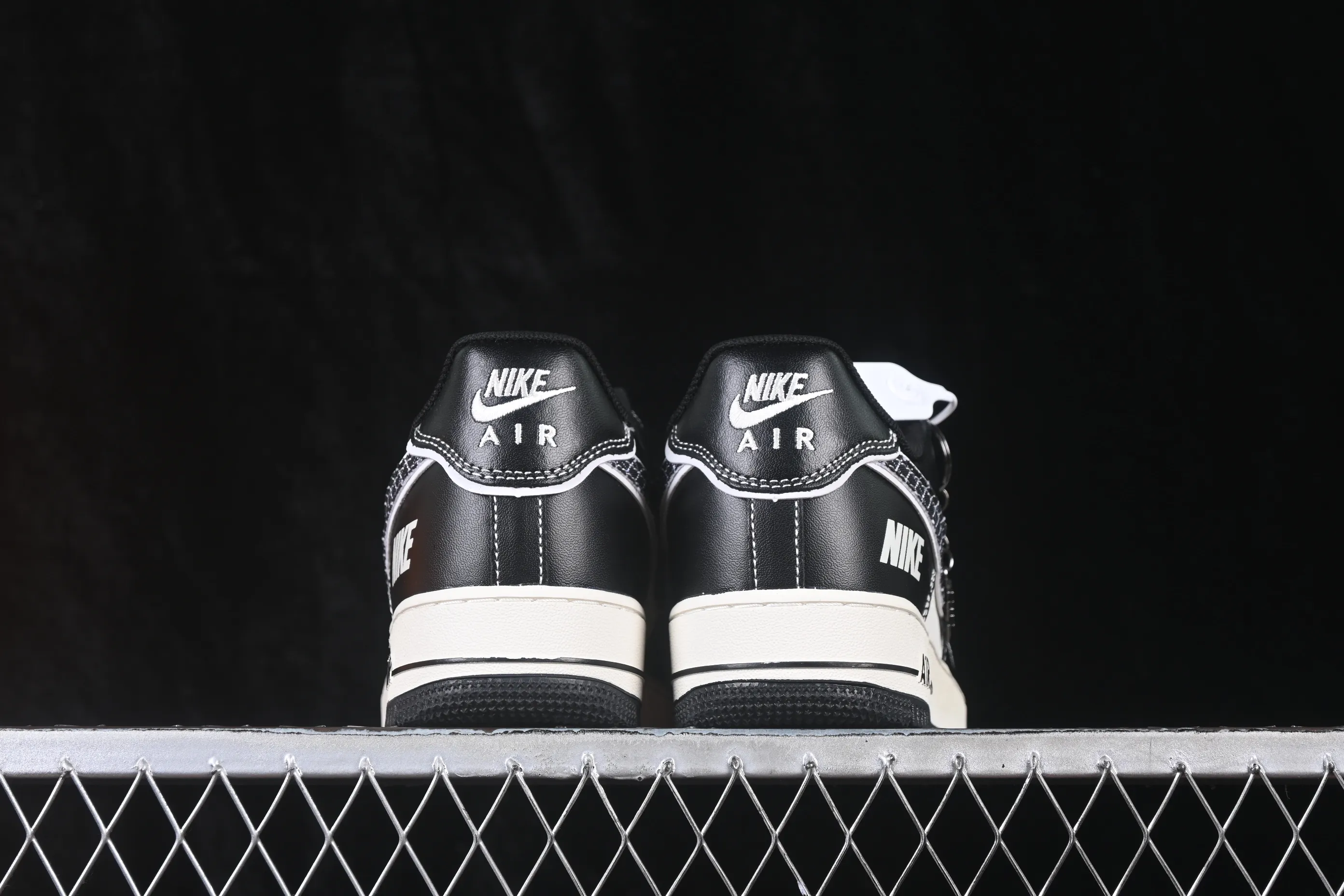 All categories Nk Air Force 1 Air Force series Nk Air Force 1 Low Air Force low-top Nike Air Force 1'07 Low Air Force 1 low-top casual sneakers GS2288-011